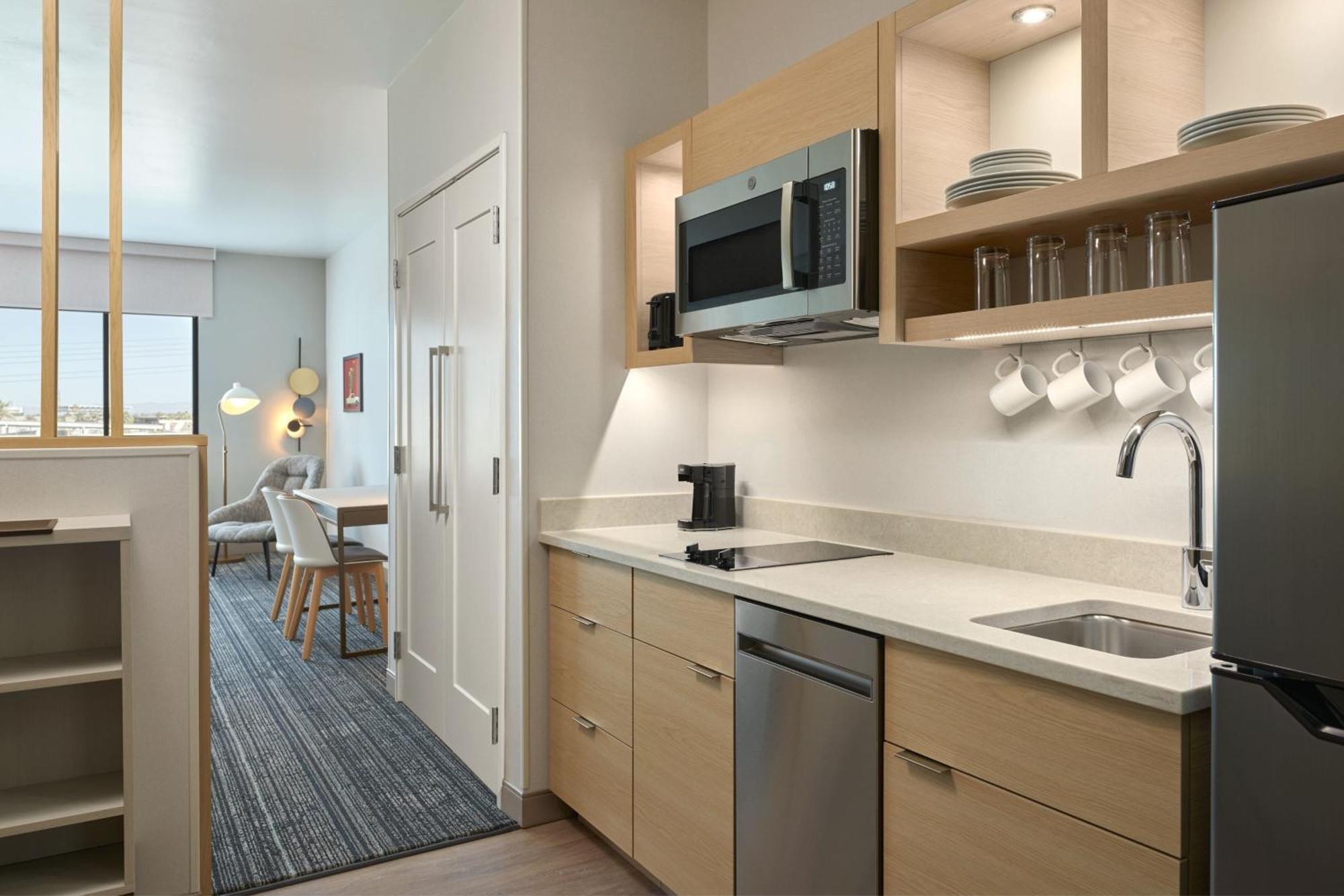 Towneplace Suites By Marriott Tempe Exteriör bild